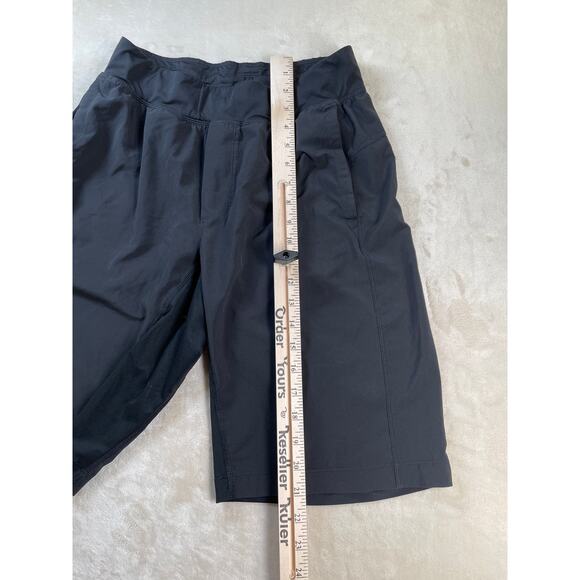 Lululemon Mens Black Athletica Shorts L - Picture 3 of 8